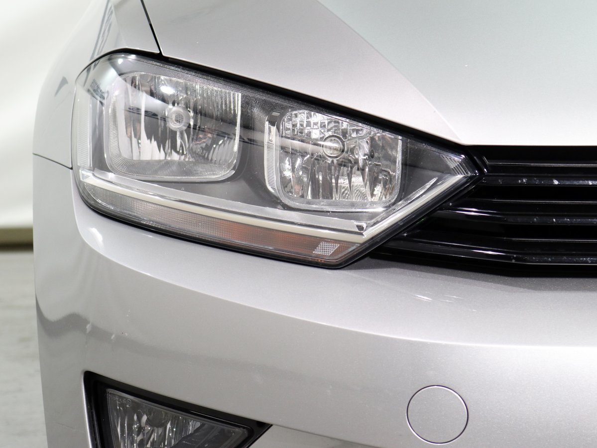 Foto Volkswagen Golf Sportsvan 11