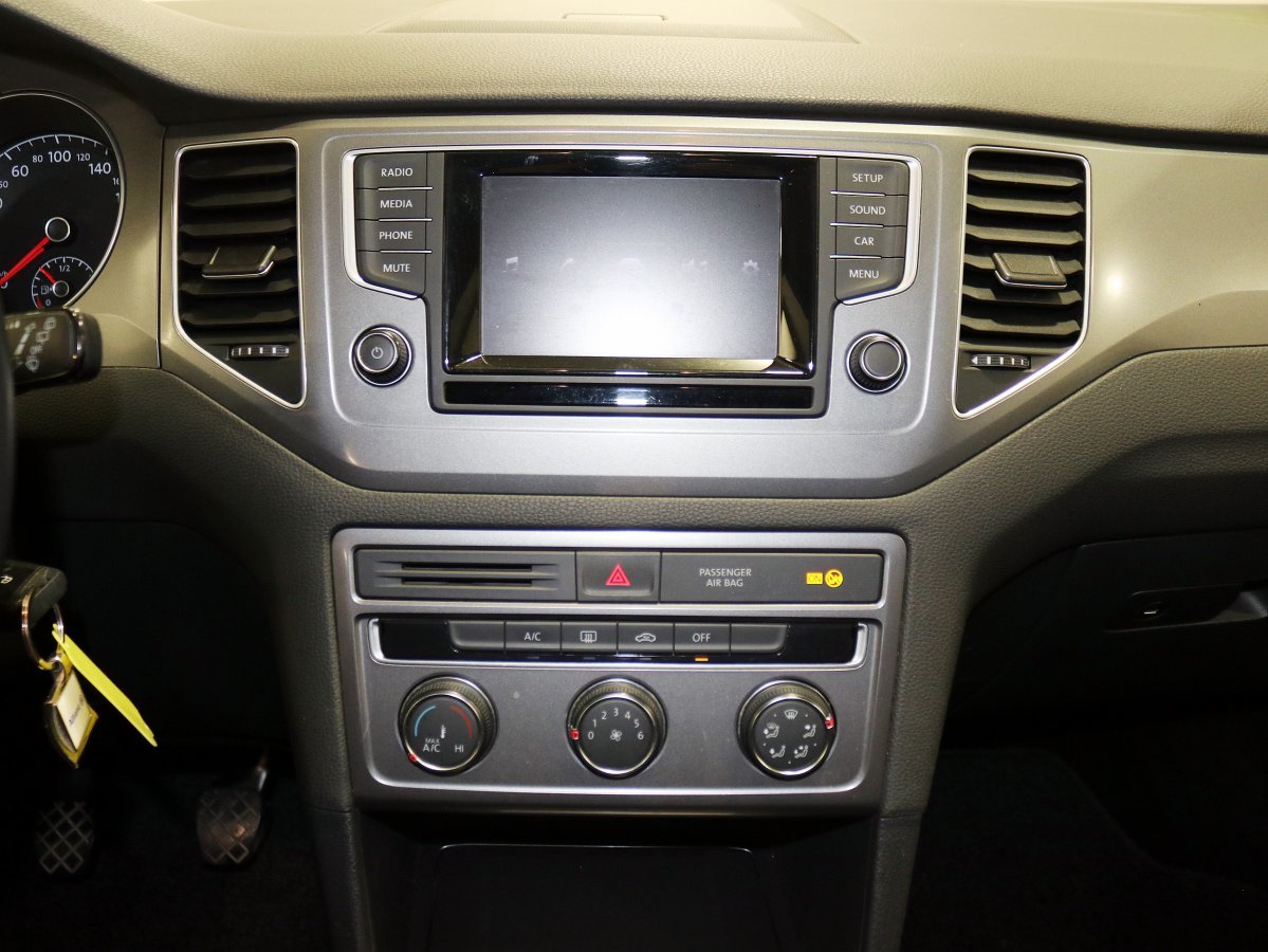 Foto Volkswagen Golf Sportsvan 16