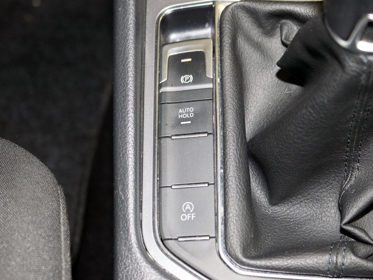 Foto Volkswagen Golf Sportsvan 20