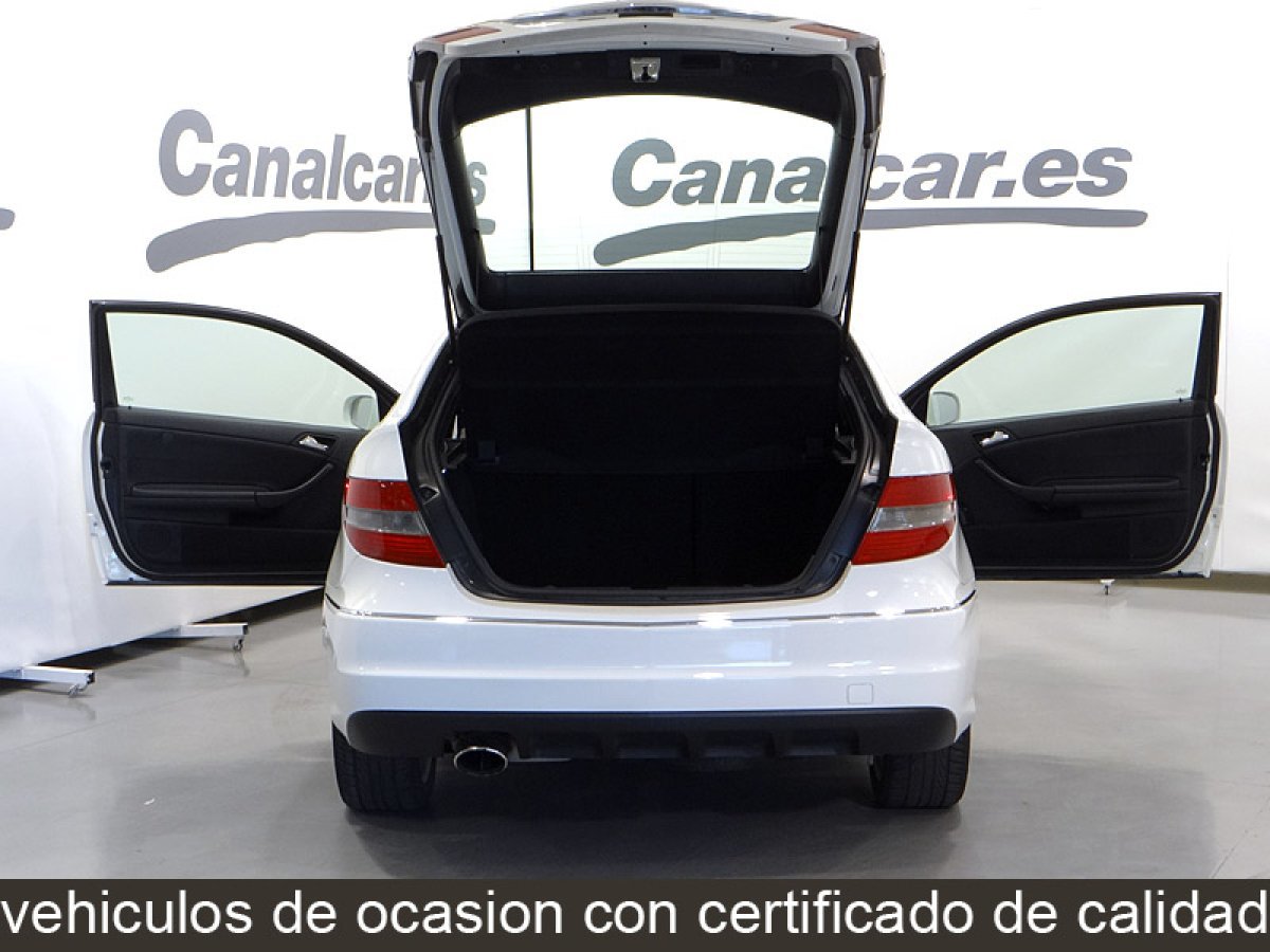 Foto Mercedes-Benz Clase CLC 7