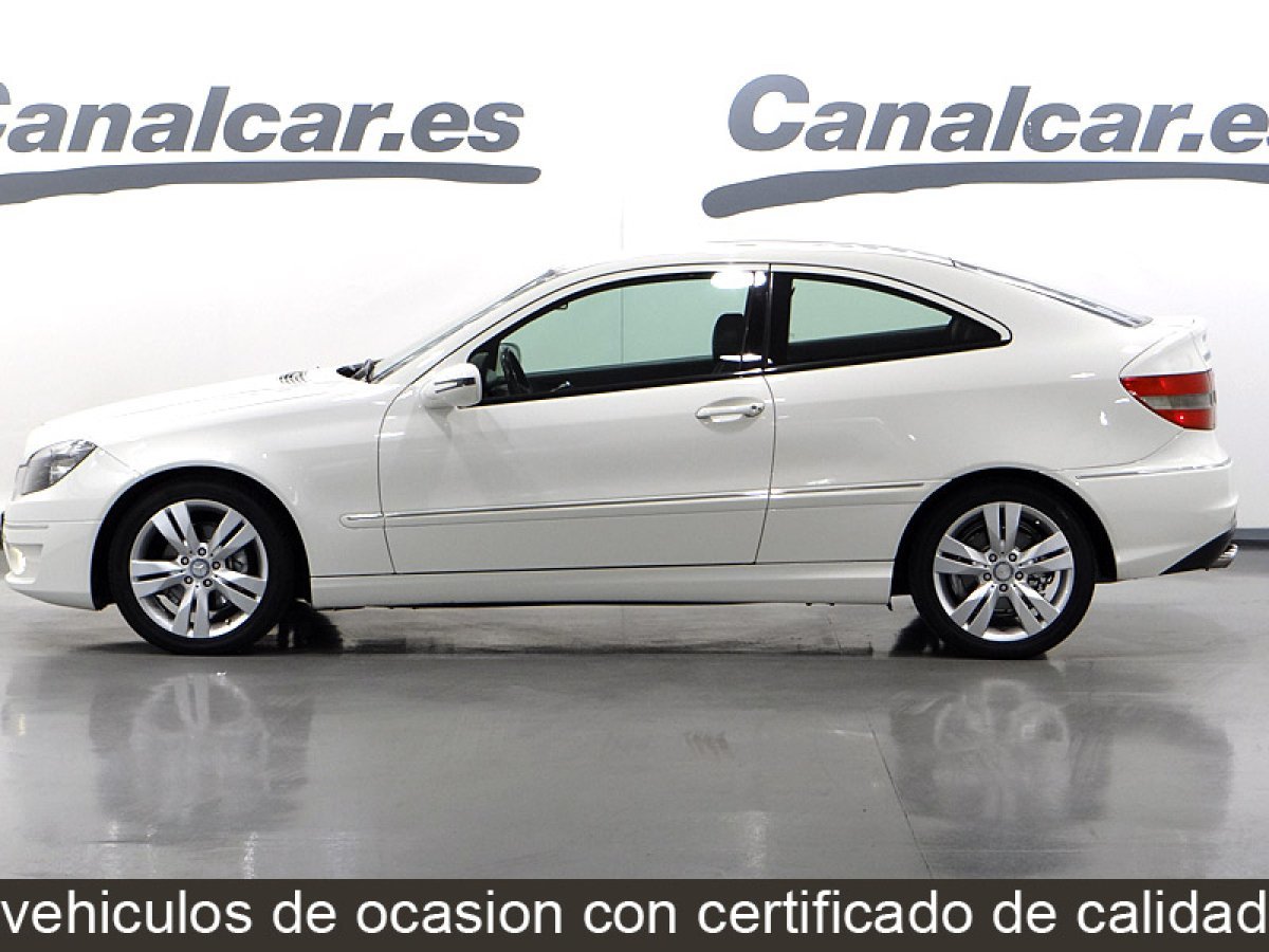 Foto Mercedes-Benz Clase CLC 10