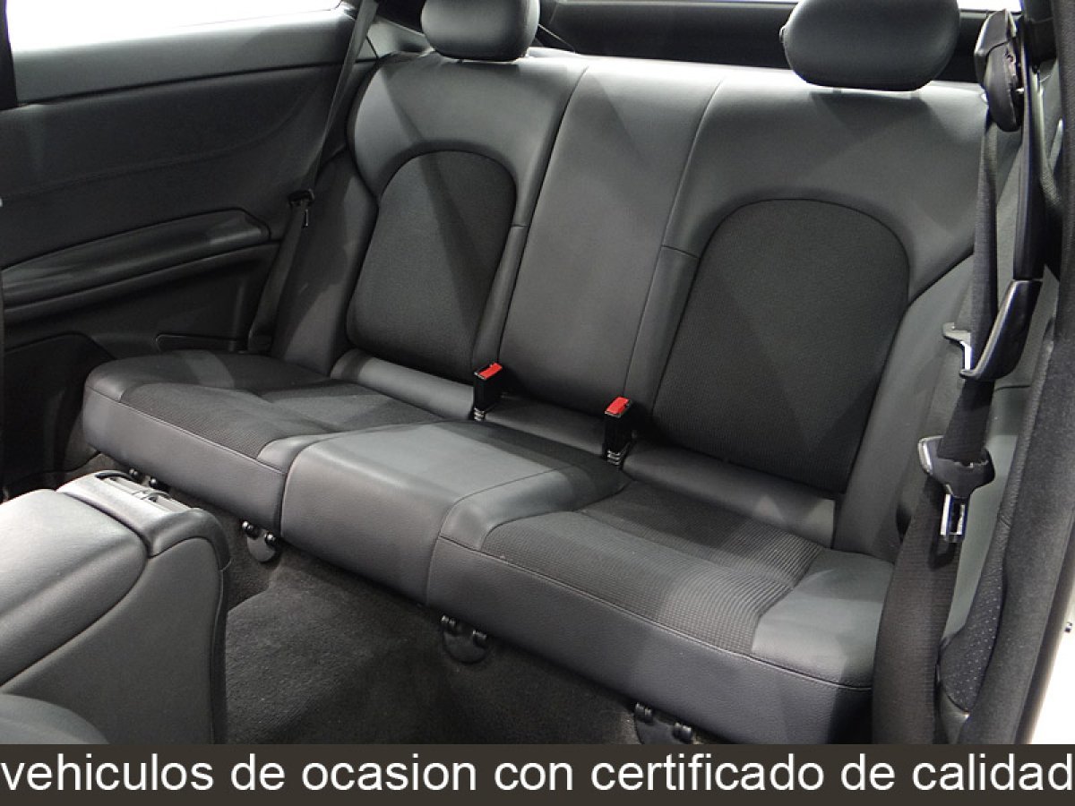 Foto Mercedes-Benz Clase CLC 23