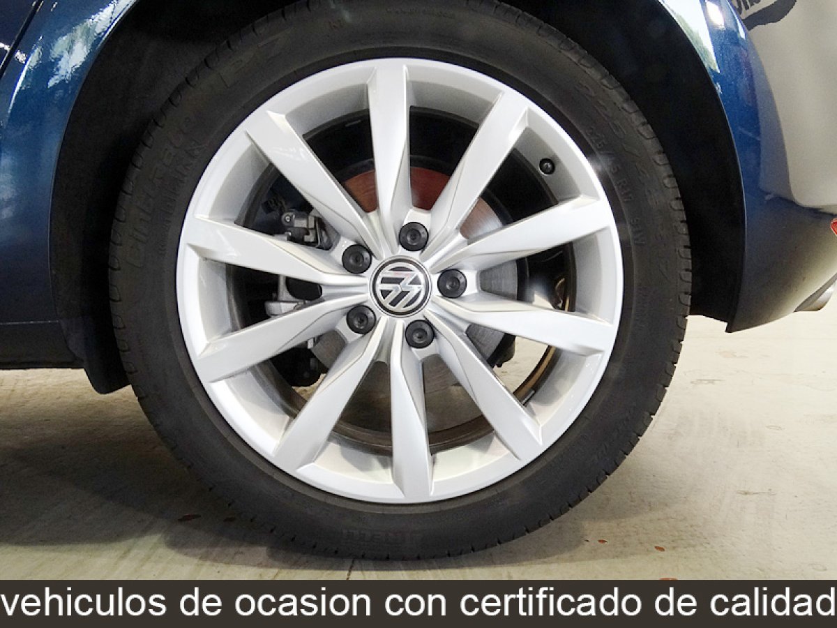 Foto Volkswagen Golf 26