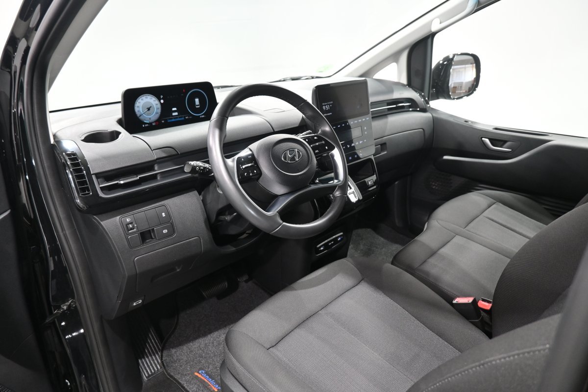 Foto Hyundai Staria 10