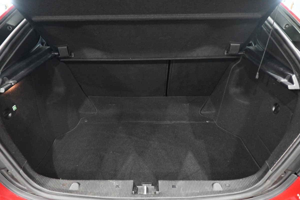 Foto Mercedes-Benz Clase CLC 8