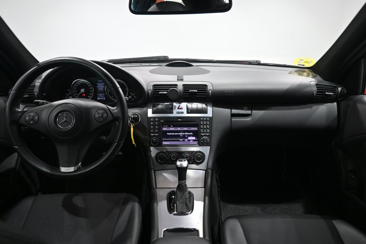 Foto Mercedes-Benz Clase CLC 17