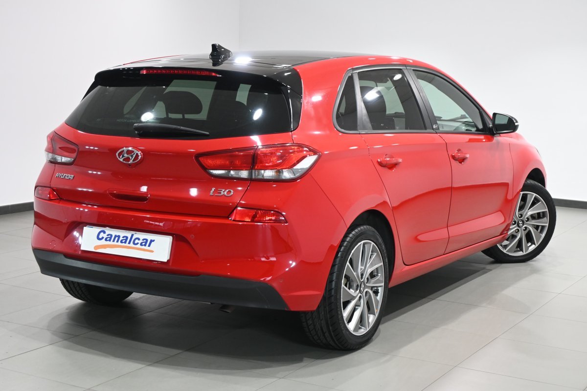 Foto Hyundai i30 4
