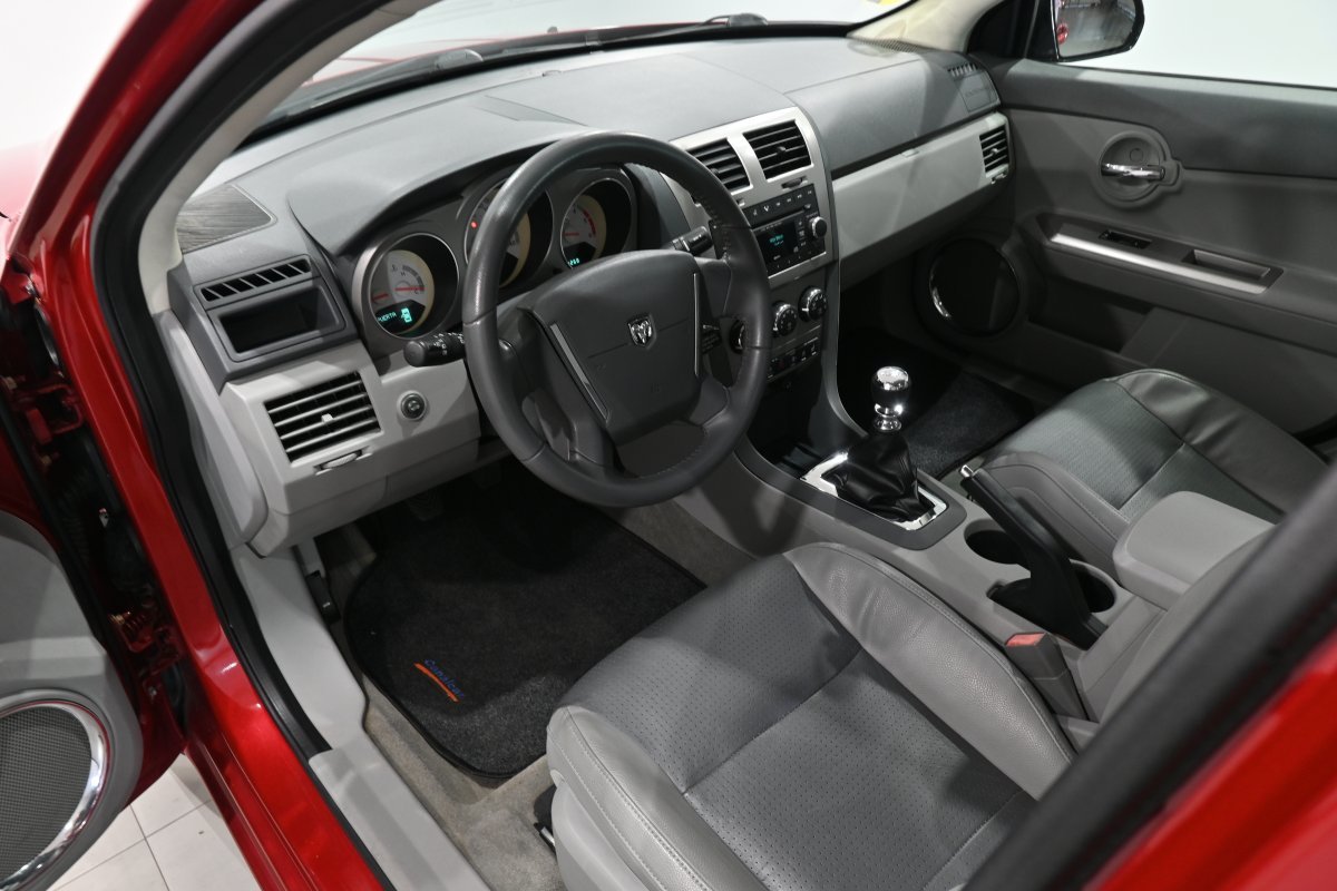 Foto Dodge Avenger 9