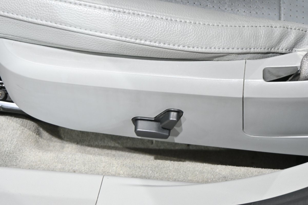 Foto Dodge Avenger 23