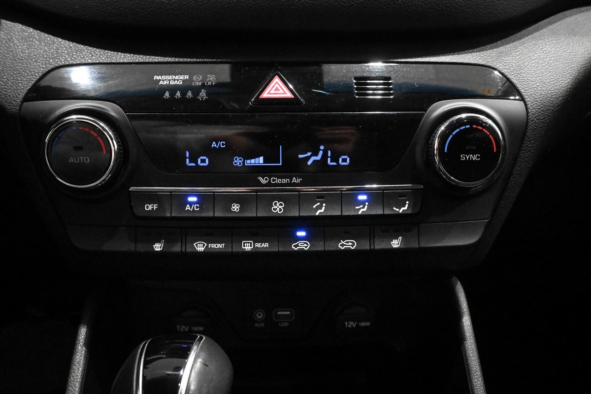 Foto Hyundai Tucson 16