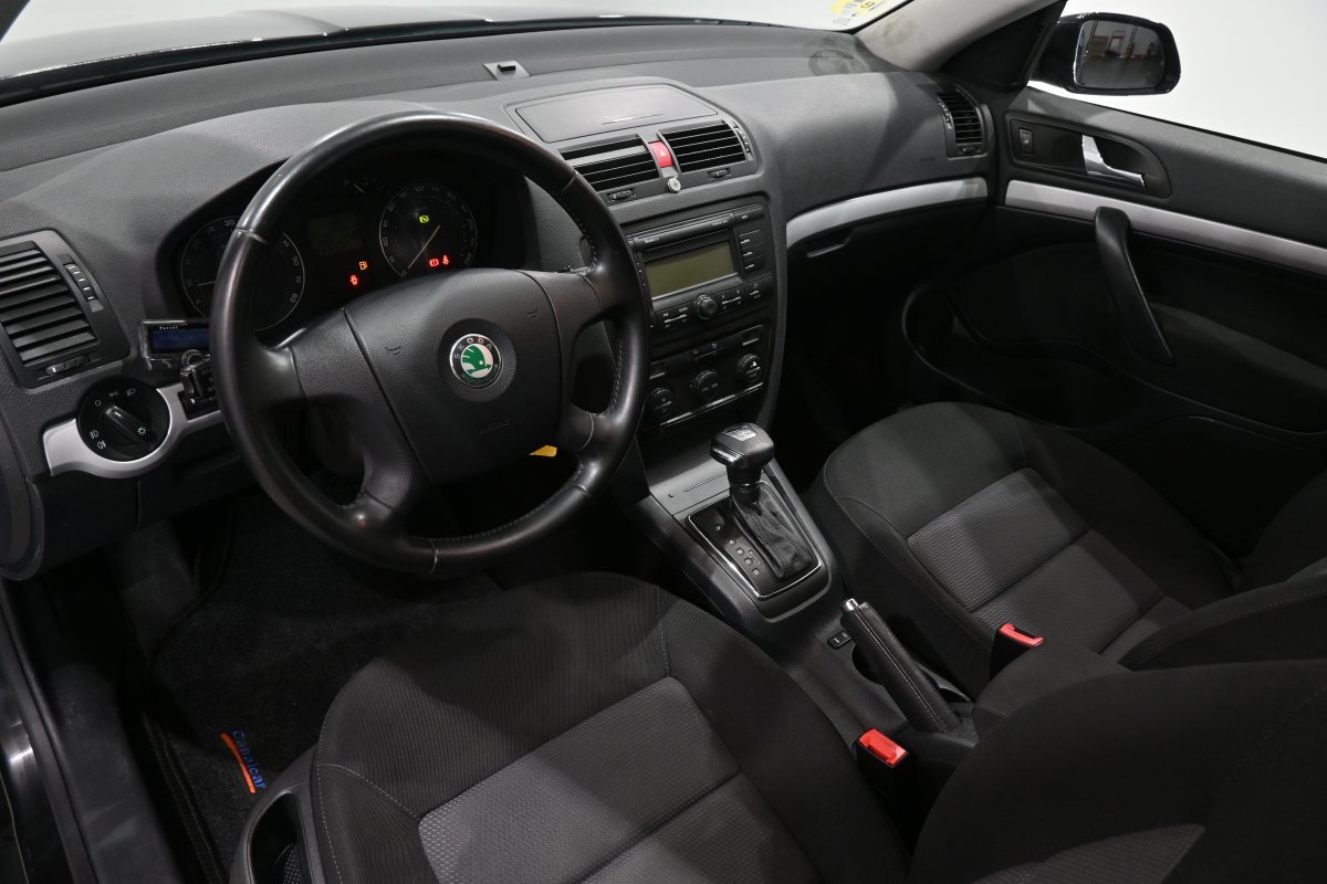 Foto Skoda Octavia 8