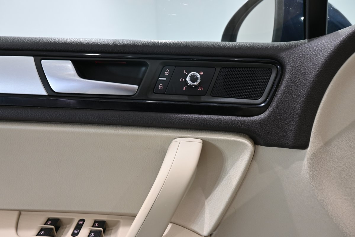 Foto Volkswagen Touareg 30