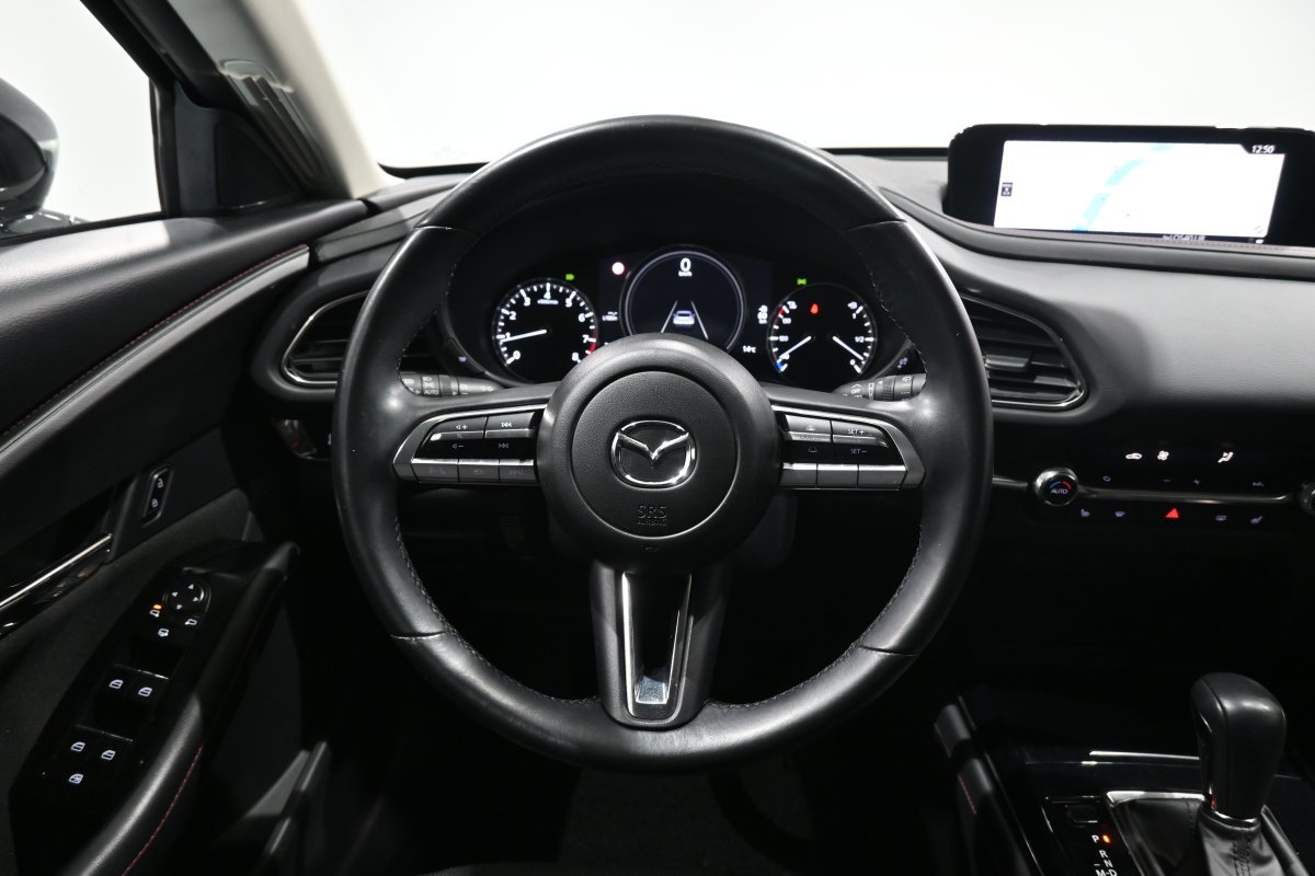 Foto Mazda CX-30 19