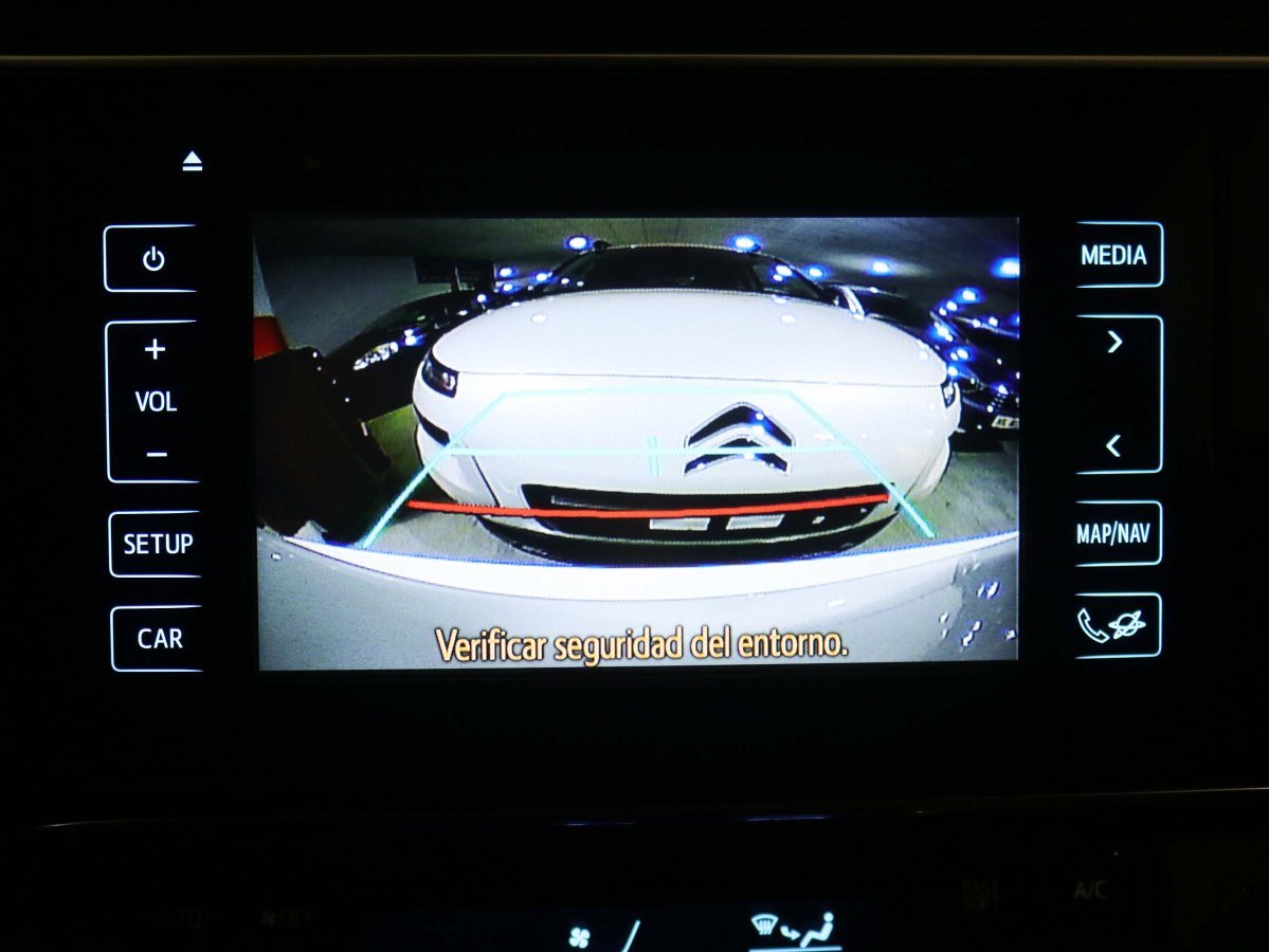 Foto Toyota Auris 16