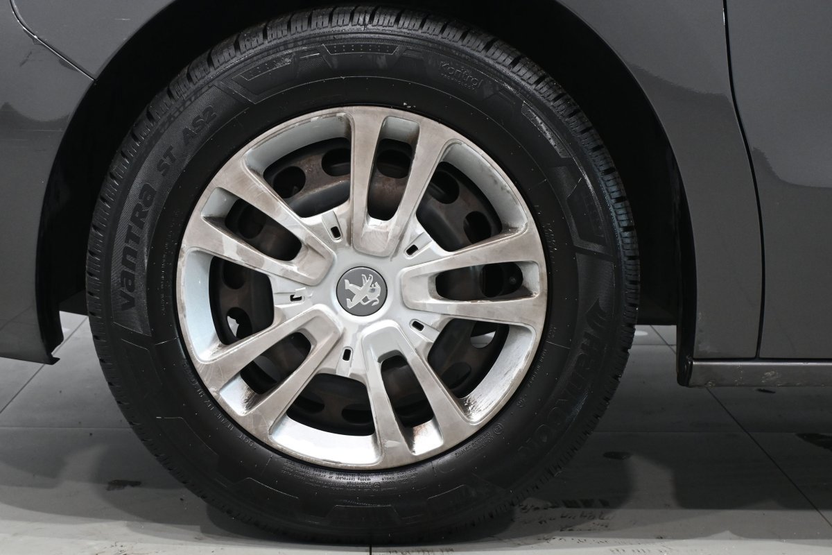 Foto Peugeot Traveller 27